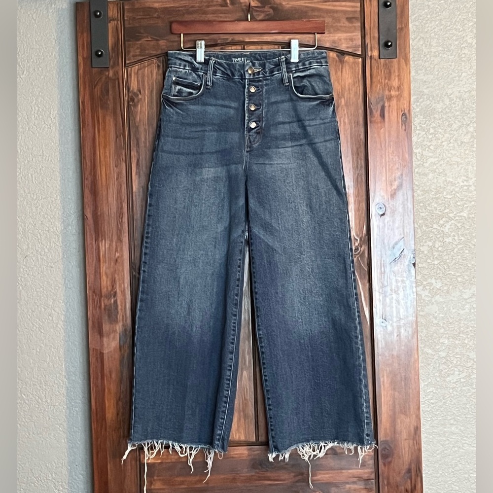Time and Tru wide leg button fly jeans